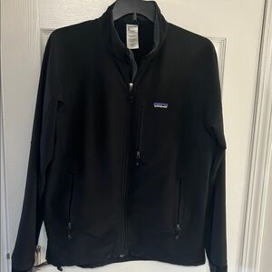 Patagonia lightweight jacket large